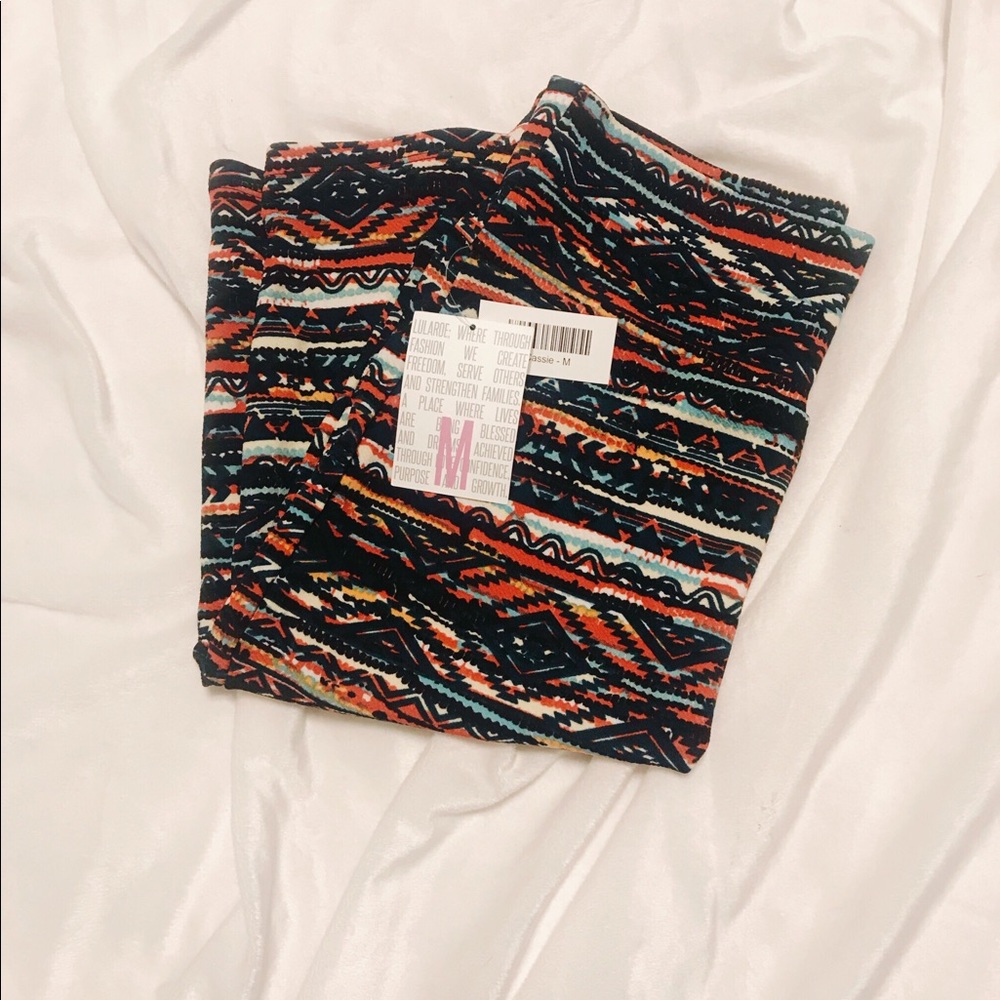 Lularoe Cassie skirt